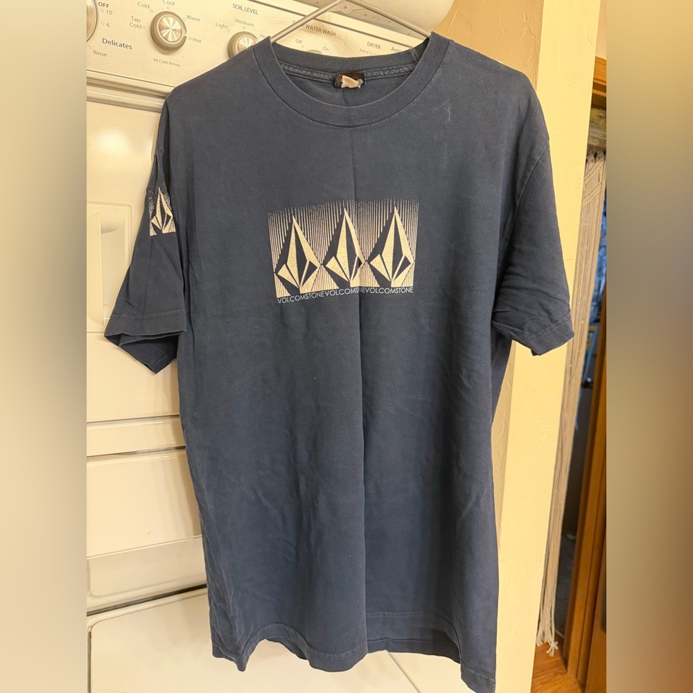 Volcom Men's Blue Tee with Geometric Logo